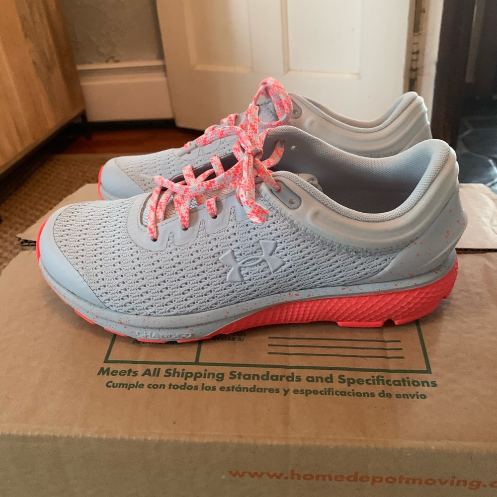 New Under Armour Charge Escape 3 Running Shoes